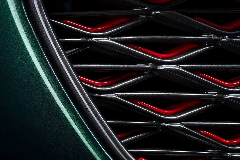 Ducati e Bentley: due serie davvero speciali per la Diavel V4